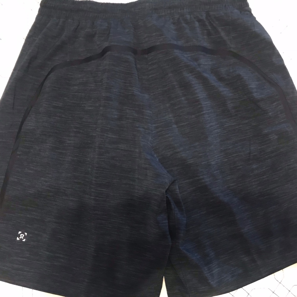 Lululemon PaceBreaker BLUE No Liner